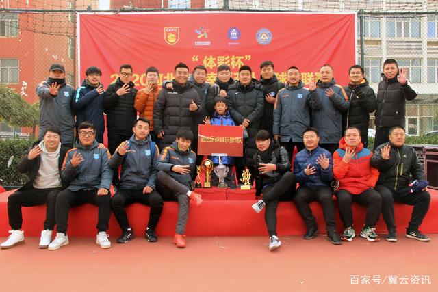 穆谢奎：希望能在大连踢到退役 现在还继续向前冲